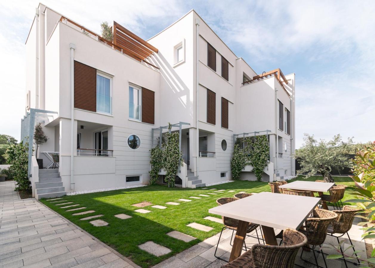 O'Live Residence - Designer Suites Bibinje Exteriör bild